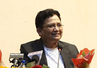 विद्युत प्राधिकरणका कर्मचारीहरुको बोनस खोसेर जनतालाई वितरण गर्ने सरकारको योजना छ्रैन ः उर्जामन्त्री
